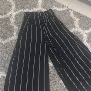 High rise, wide leg flowy pants